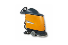 Taski Swingo 750E padlósúroló gép